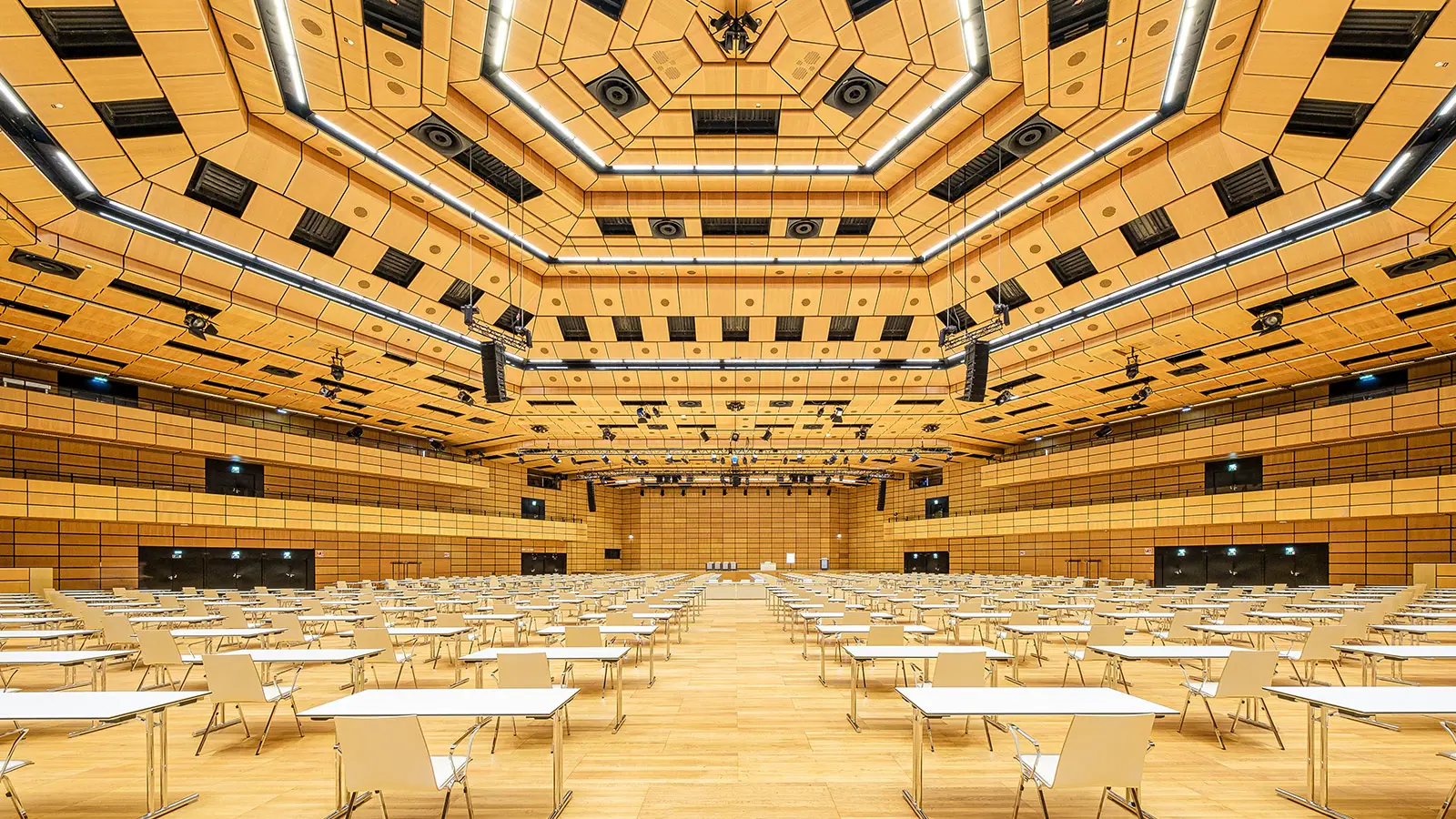 Meyer Sound’s Largest Permanent Installation of New ULTRA-X40 at Austria Center Vienna 